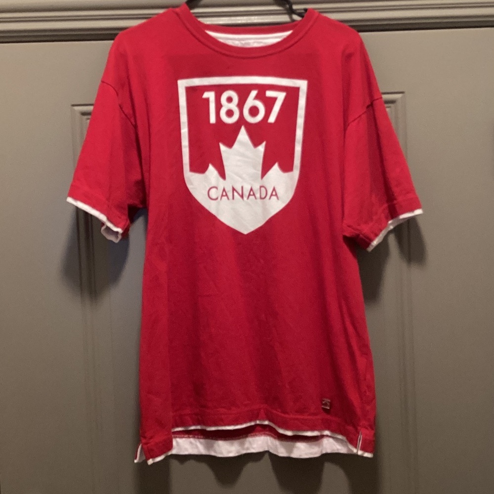 Canada 1867 Crest Men's Red White T-Shirt Size XL EUC Official Imported